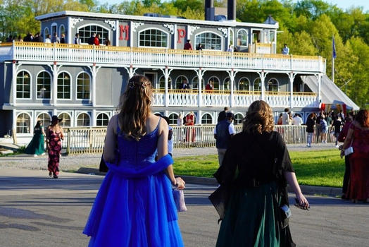 Michigan Princess Riverboat, an exquisite prom venue on the Grand River in Lansing, Michigan. Michigan Princess Riverboat, an exquisite prom venue on the Grand River in Lansing, Michigan.